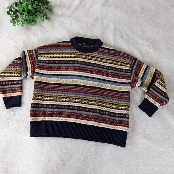 SHEIN Sweaters - 🌷3/15🌷 NWOT Shein Cropped Sweater Size M